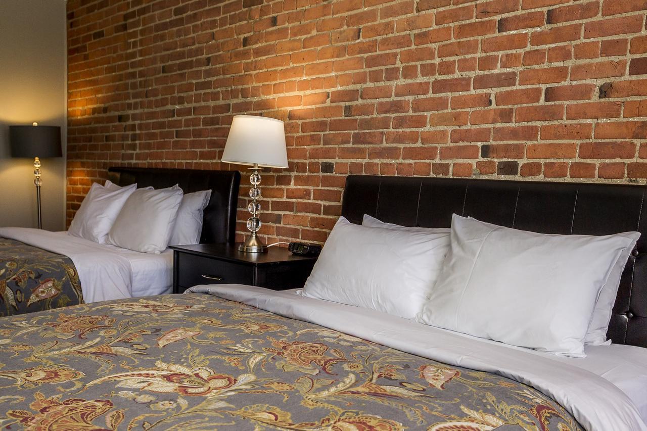 Auberge De La Fontaine Montreal Bagian luar foto