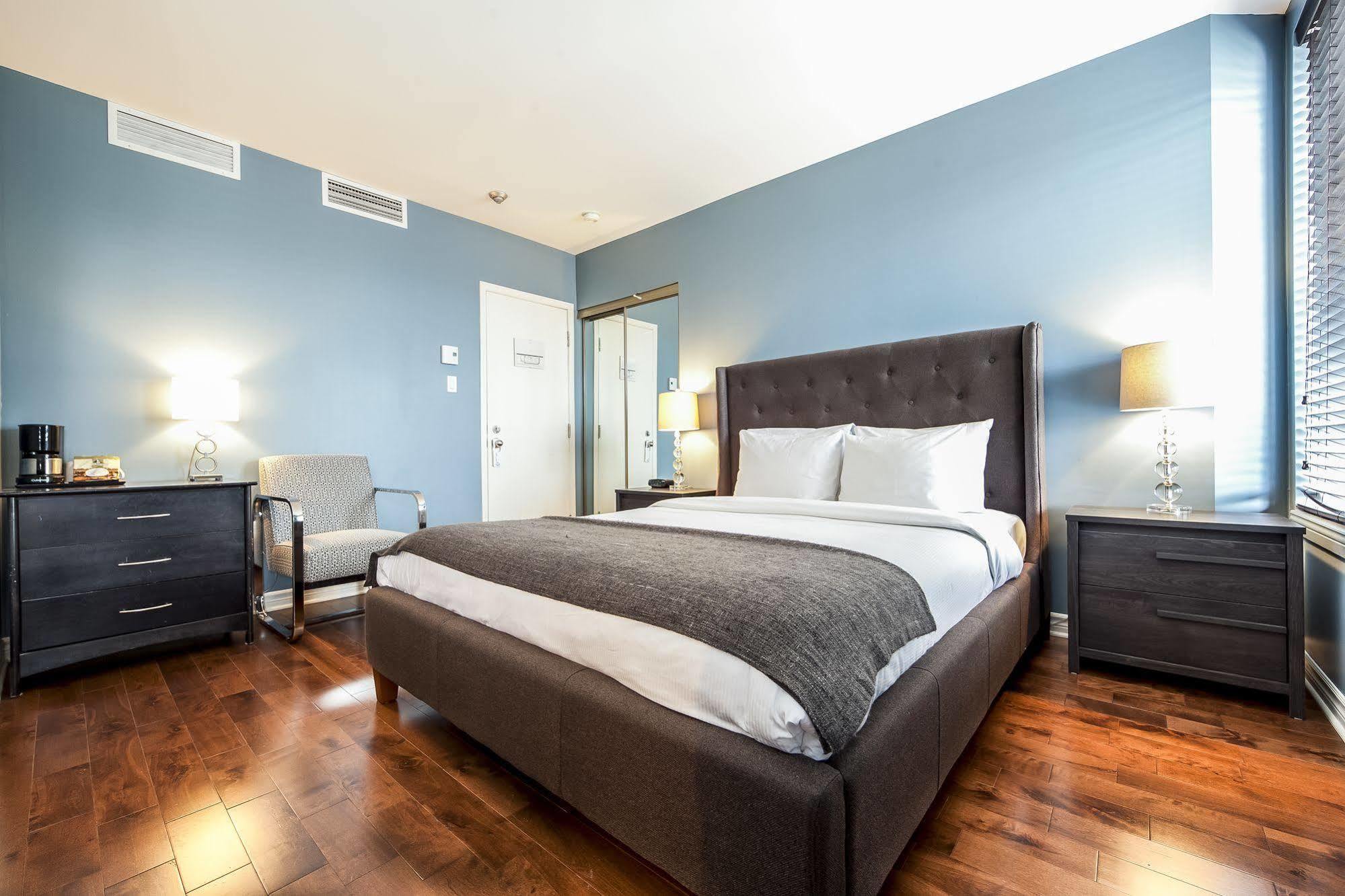 Auberge De La Fontaine Montreal Bagian luar foto