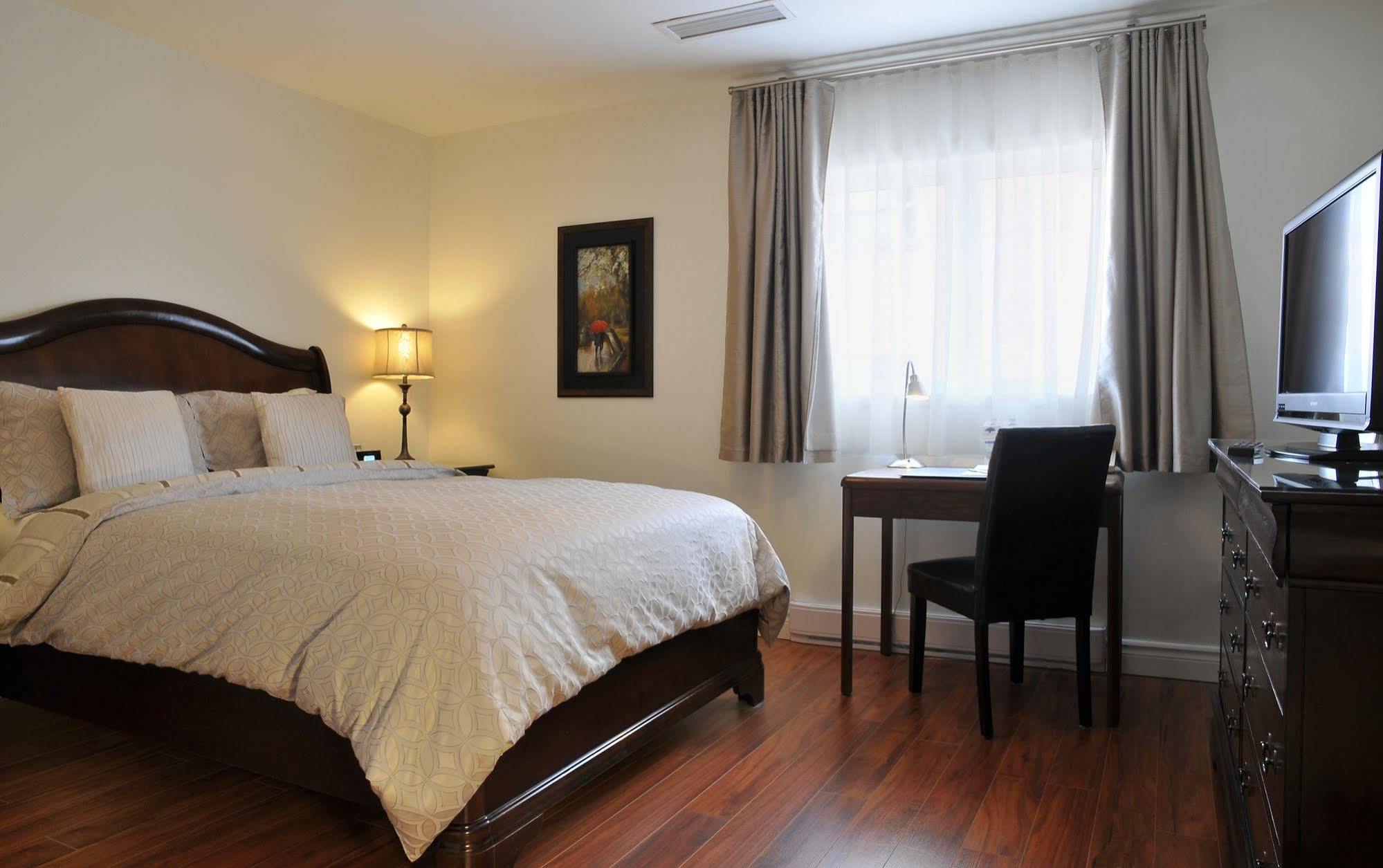 Auberge De La Fontaine Montreal Bagian luar foto